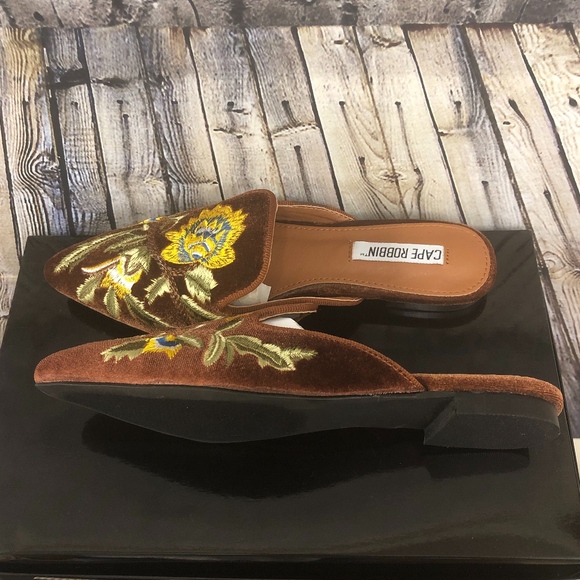 Floral Velvet mule slide Brown bronze NIB - Picture 2 of 3